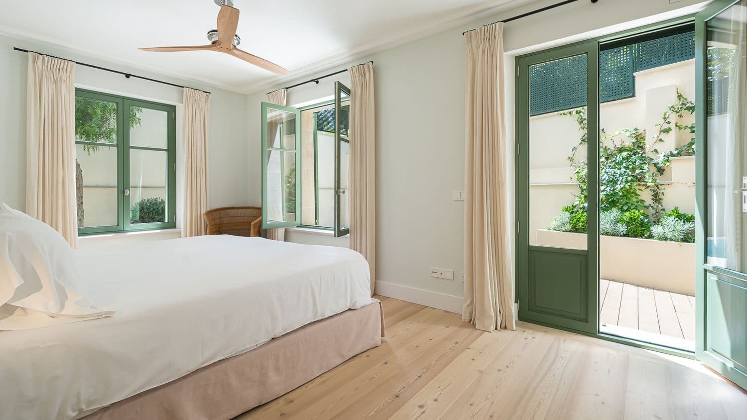 3 soveværelse Villa til salg i Cas Catala med swimmingpool - € 2.550.000 (Ref: 8997250)