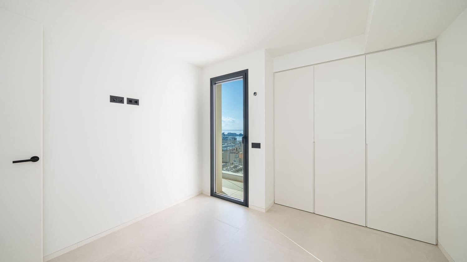 3 soveværelse Lejlighed til salg i Palma de Mallorca med swimmingpool - € 2.300.000 (Ref: 9007784)