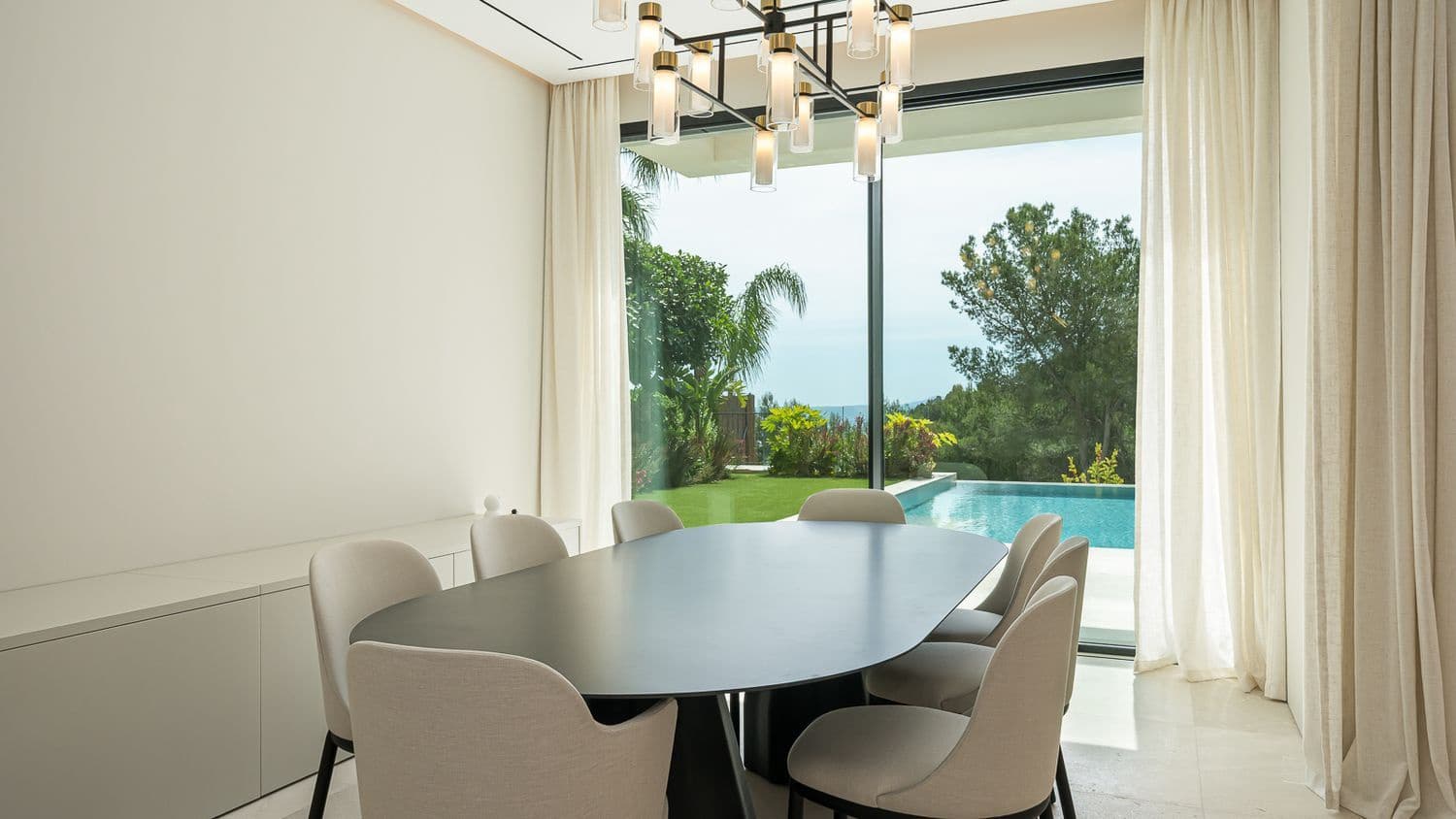 4 bedroom Villa for sale in Son Vida with pool - € 5,500,000 (Ref: 9059344)