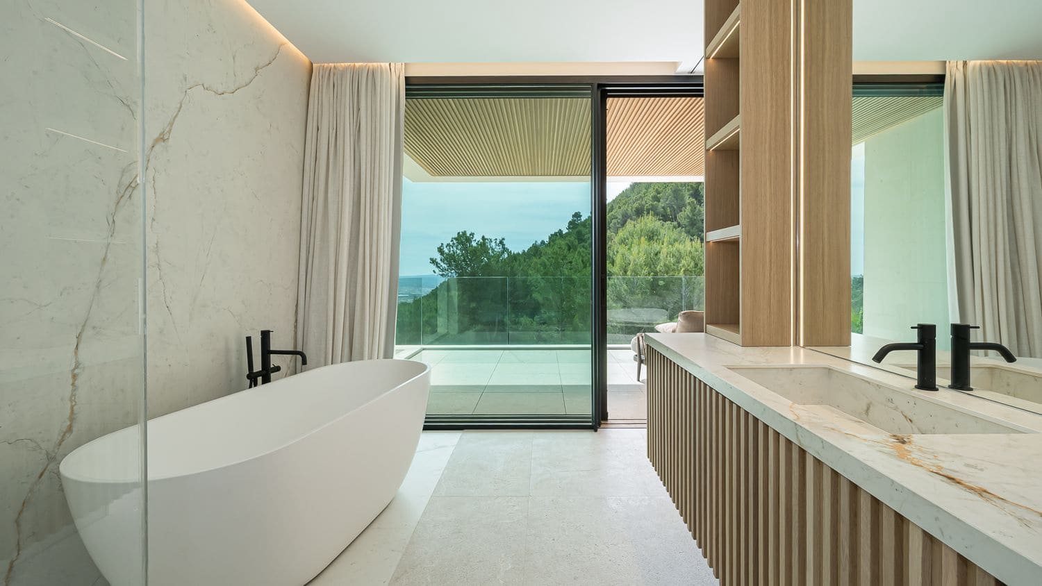 4 bedroom Villa for sale in Son Vida with pool - € 5,500,000 (Ref: 9059344)