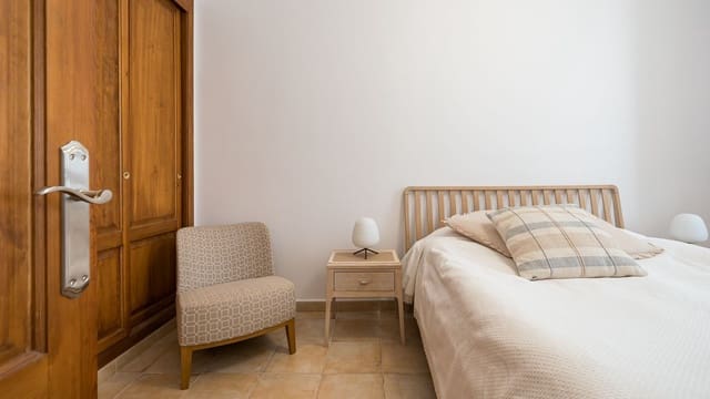 2 slaapkamer Appartement te koop in El Sindicat, Palma de Mallorca - € 415.000 (Ref: 9074913)