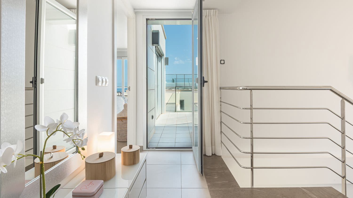 3 bedroom Villa for sale in Llucmajor with pool - € 1,550,000 (Ref: 9084989)