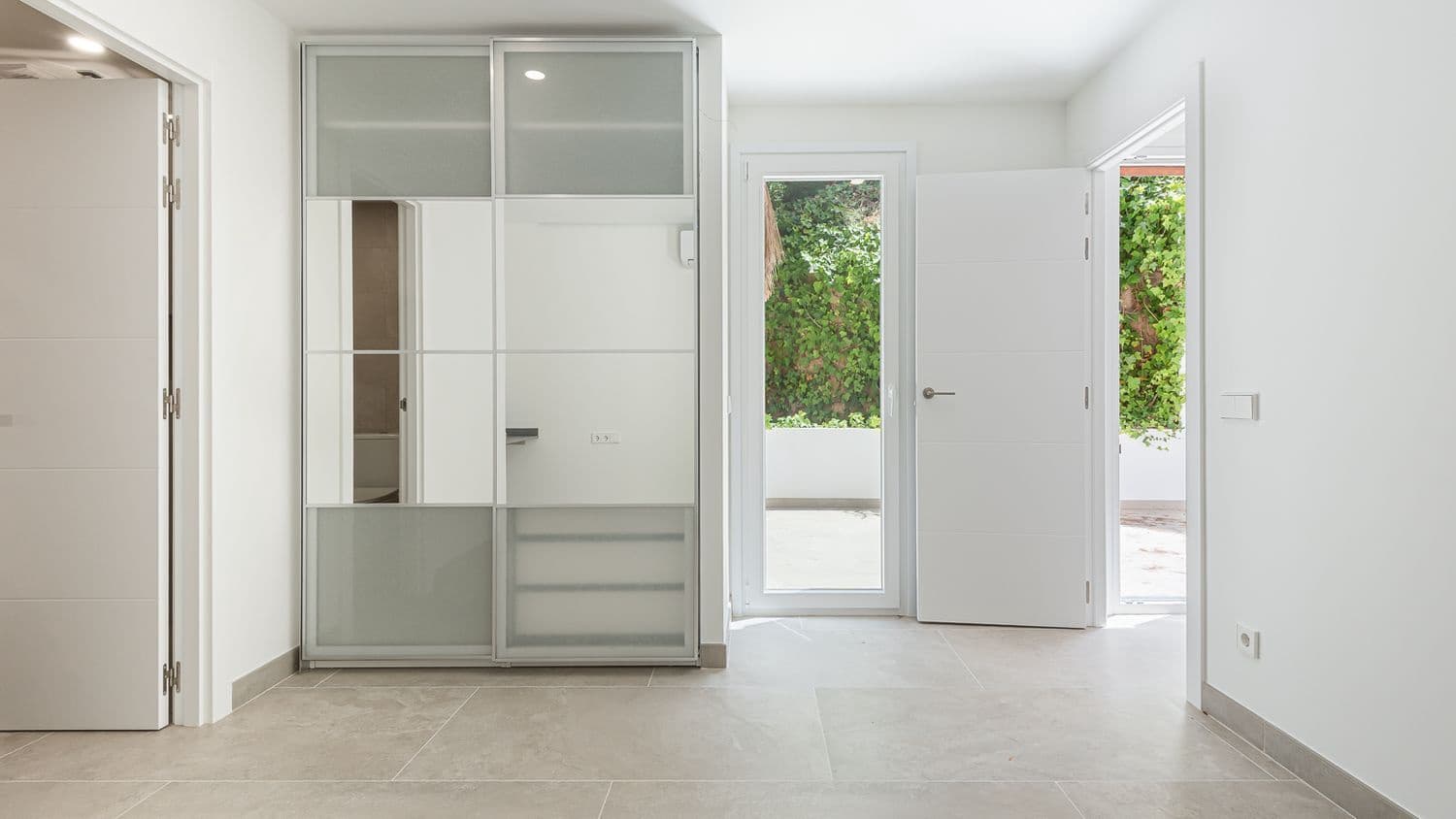 3 soveværelse Lejlighed til salg i Genova - € 725.000 (Ref: 9102866)