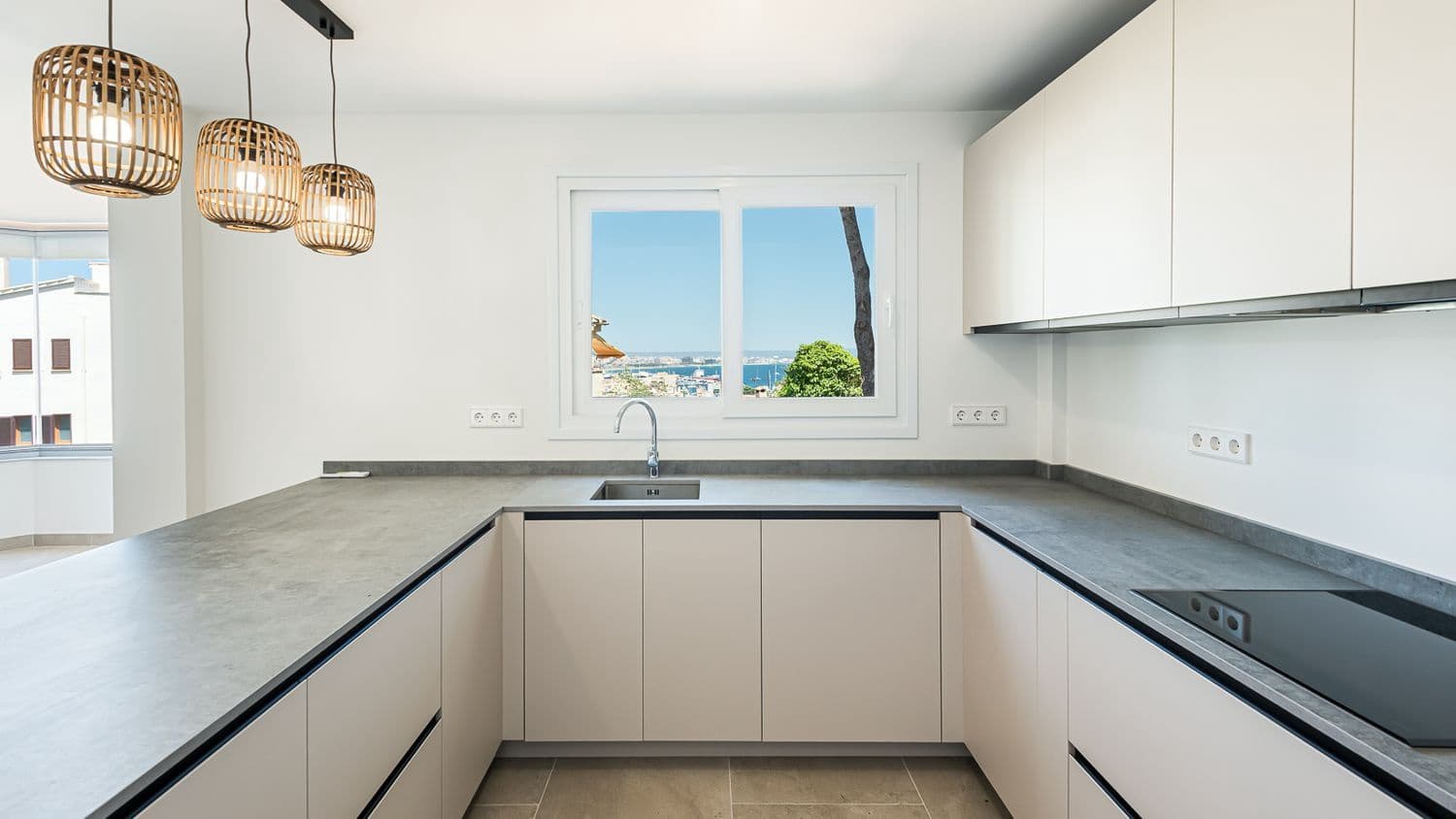 3 soveværelse Lejlighed til salg i Genova - € 725.000 (Ref: 9102866)