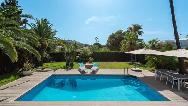 5 soveværelse Villa til salg i Santa Ponsa, Calvià med swimmingpool - € 3.290.000 (Ref: 9104622)