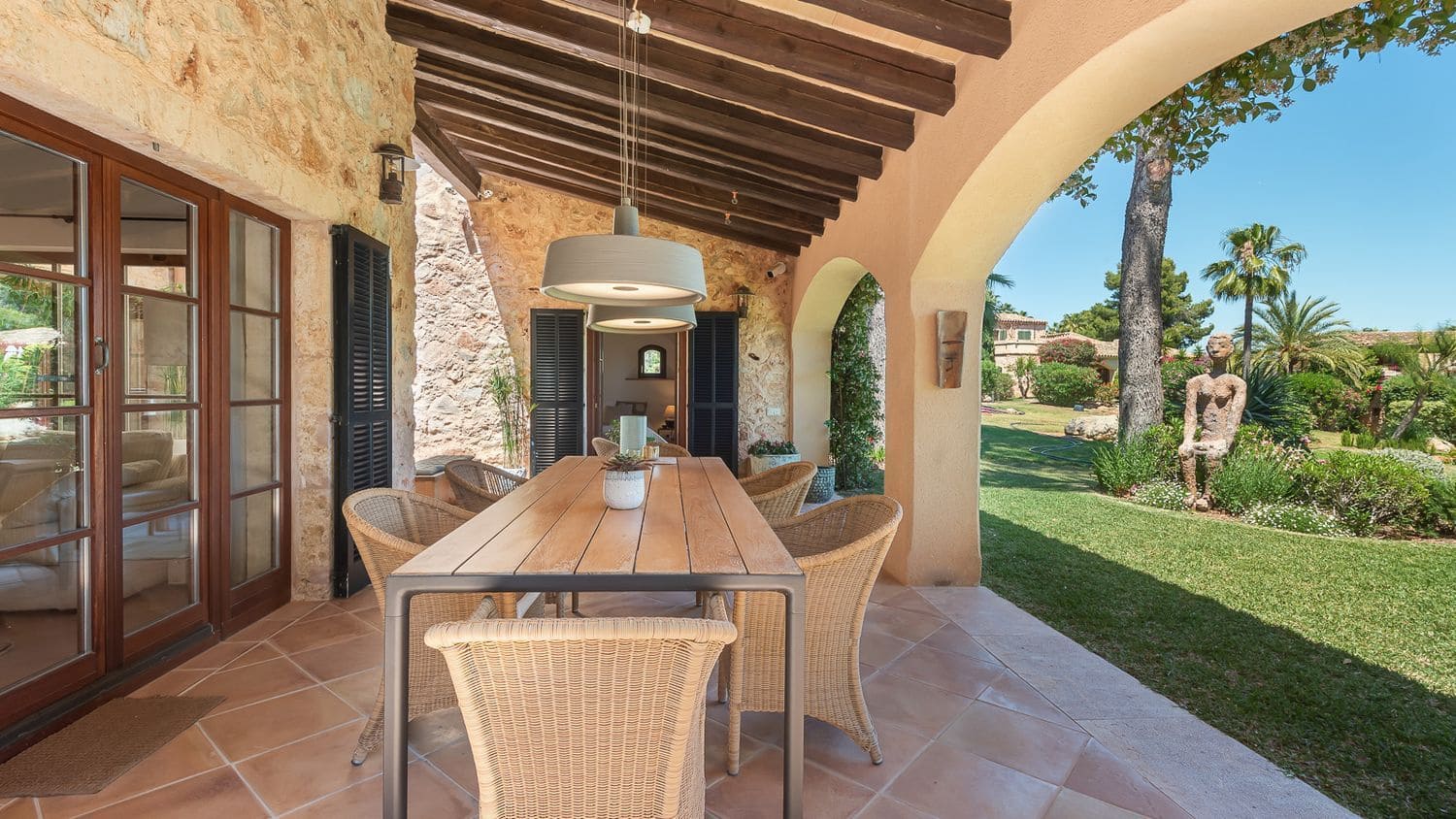 3 soverom Villa til salgs i Santa Ponsa med svømmebasseng - € 2 500 000 (Ref: 9107101)