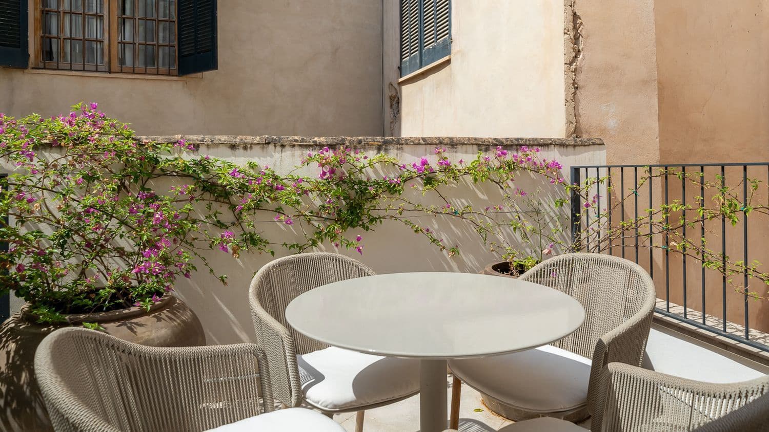 2 quarto Apartamento para venda em Palma de Mallorca com piscina - 1 690 000 € (Ref: 9126770)