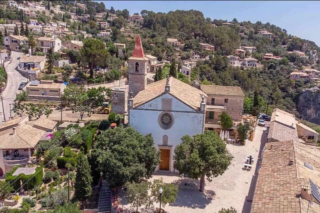 5 soveværelse Villa til salg i Puigpunyent med swimmingpool - € 2.200.000 (Ref: 9126772)