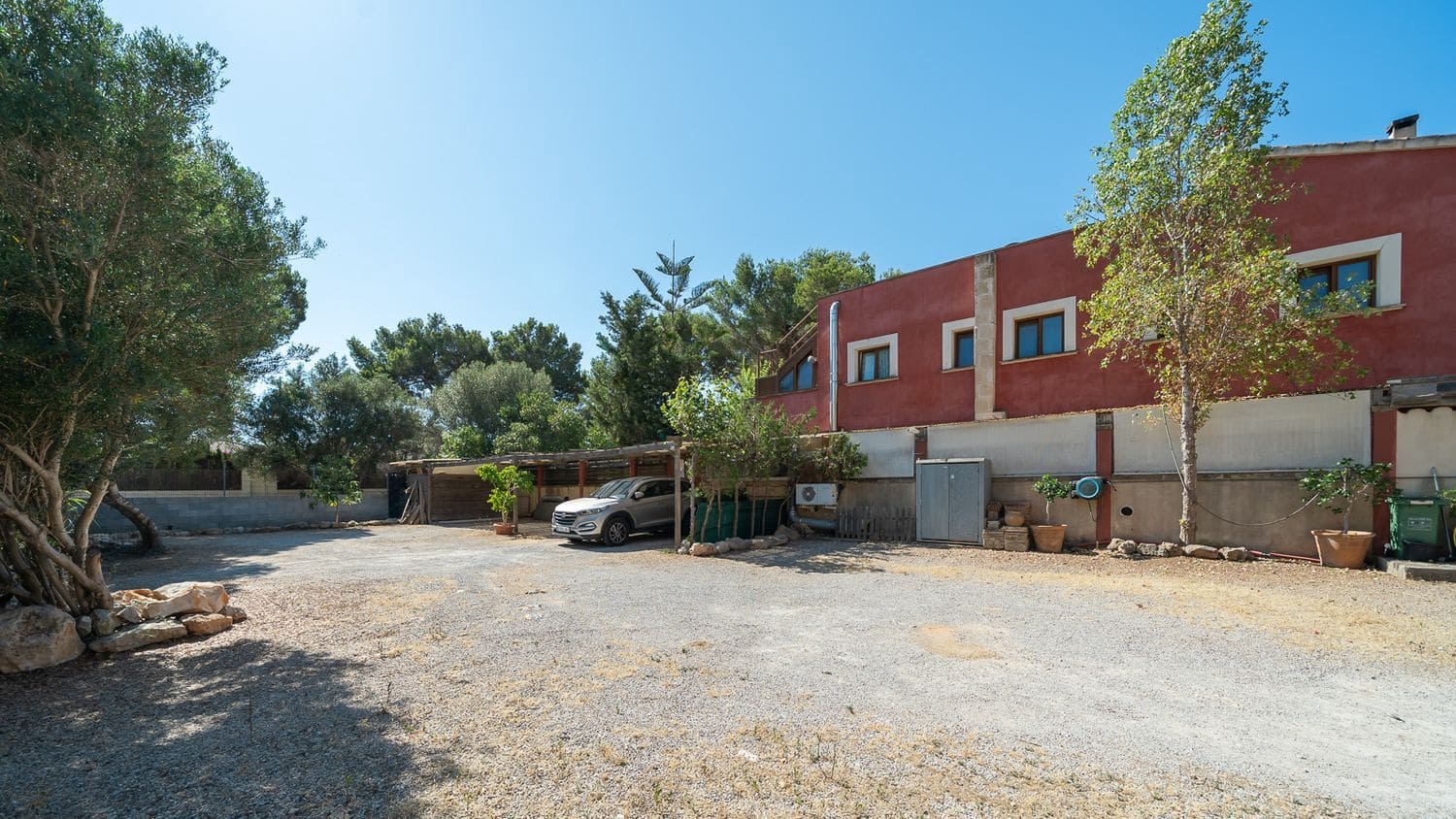 Erhverv til salg i El Toro / Port Adriano - € 1.650.000 (Ref: 9129732)