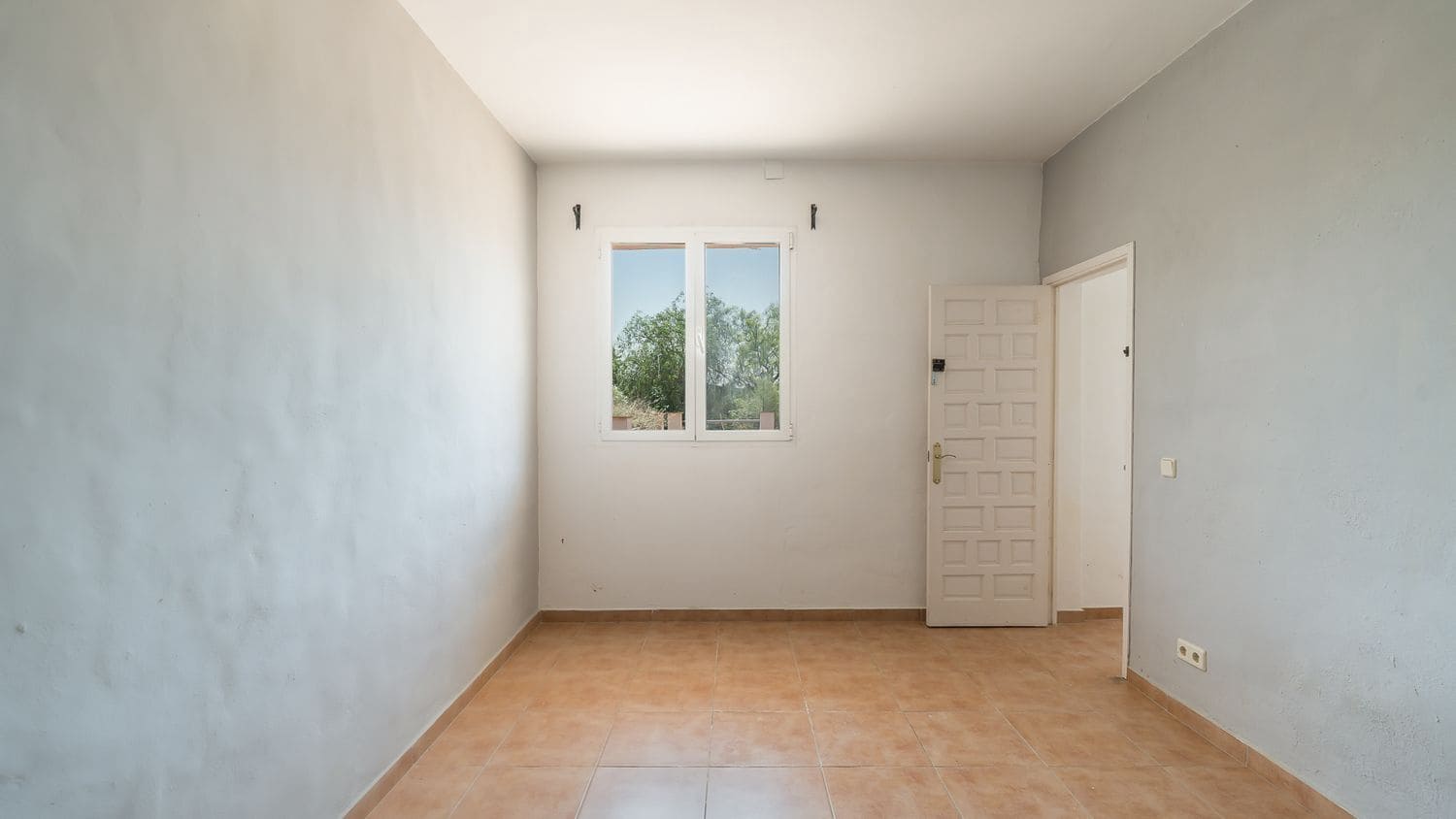 11 bedroom Villa for sale in Santa Maria del Cami with pool - € 2,369,300 (Ref: 9156091)