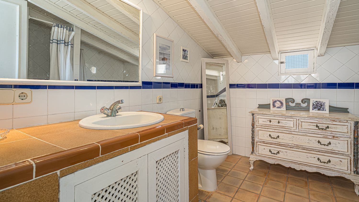 11 bedroom Villa for sale in Santa Maria del Cami with pool - € 2,369,300 (Ref: 9156091)