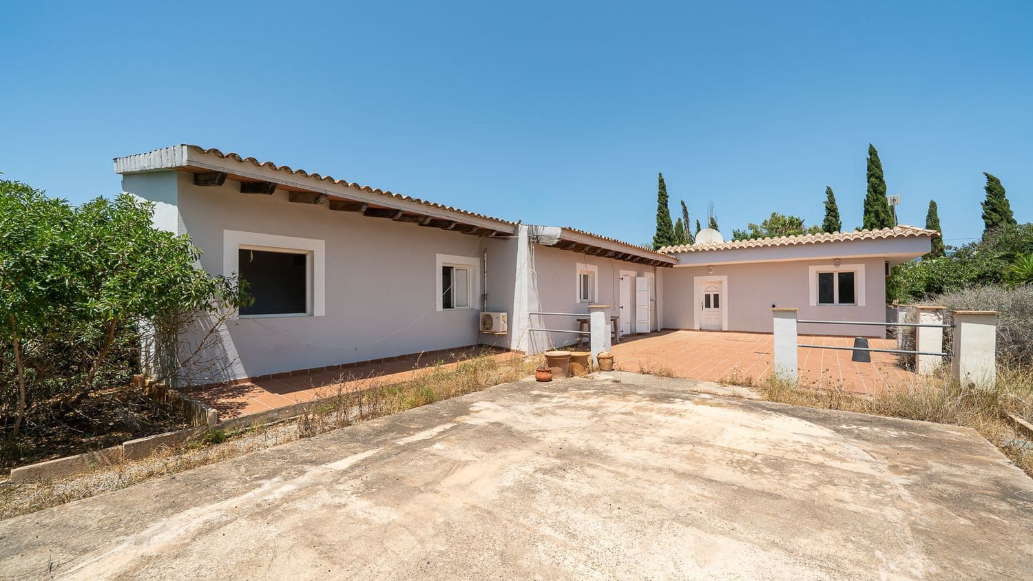 11 bedroom Villa for sale in Santa Maria del Cami with pool - € 2,369,300 (Ref: 9156091)