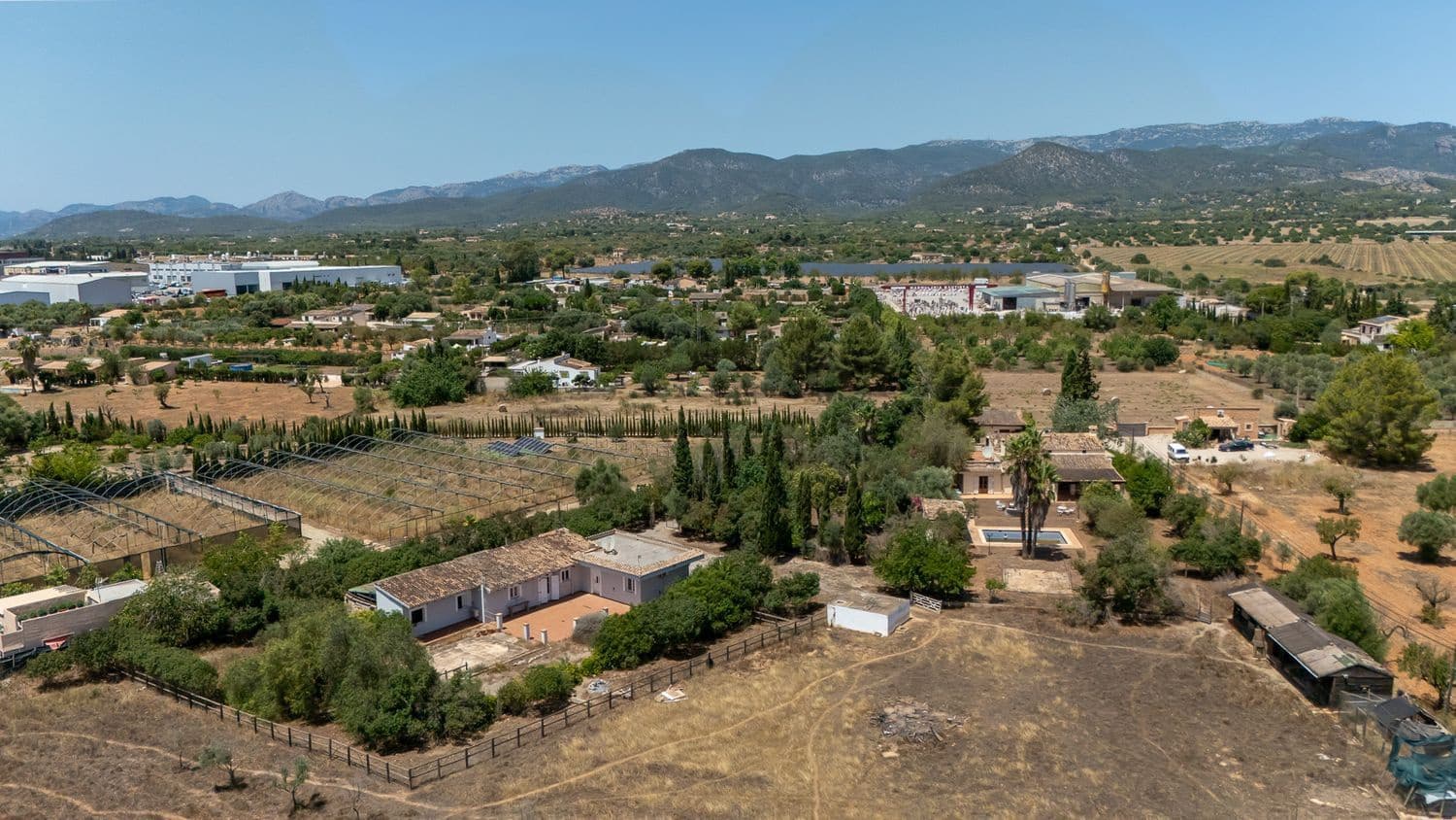 11 bedroom Villa for sale in Santa Maria del Cami with pool - € 2,369,300 (Ref: 9156091)