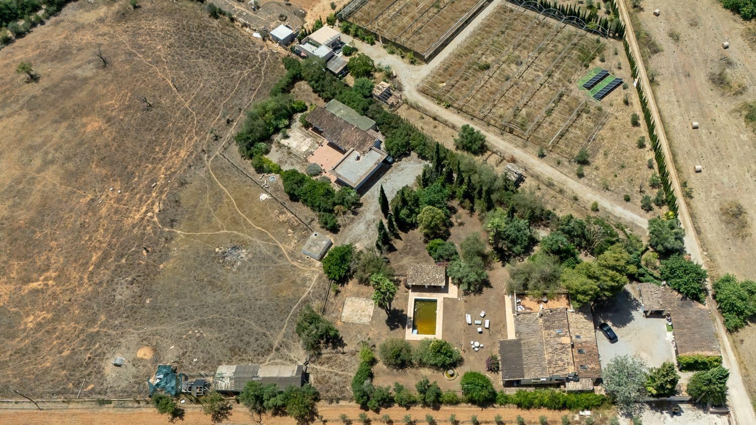 11 bedroom Villa for sale in Santa Maria del Cami with pool - € 2,369,300 (Ref: 9156091)