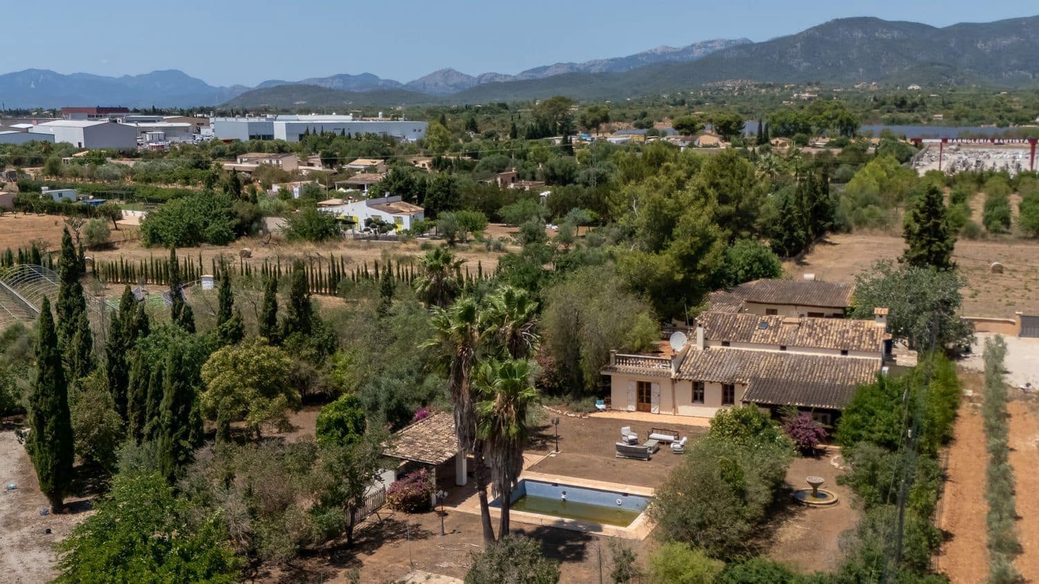 11 bedroom Villa for sale in Santa Maria del Cami with pool - € 2,369,300 (Ref: 9156091)