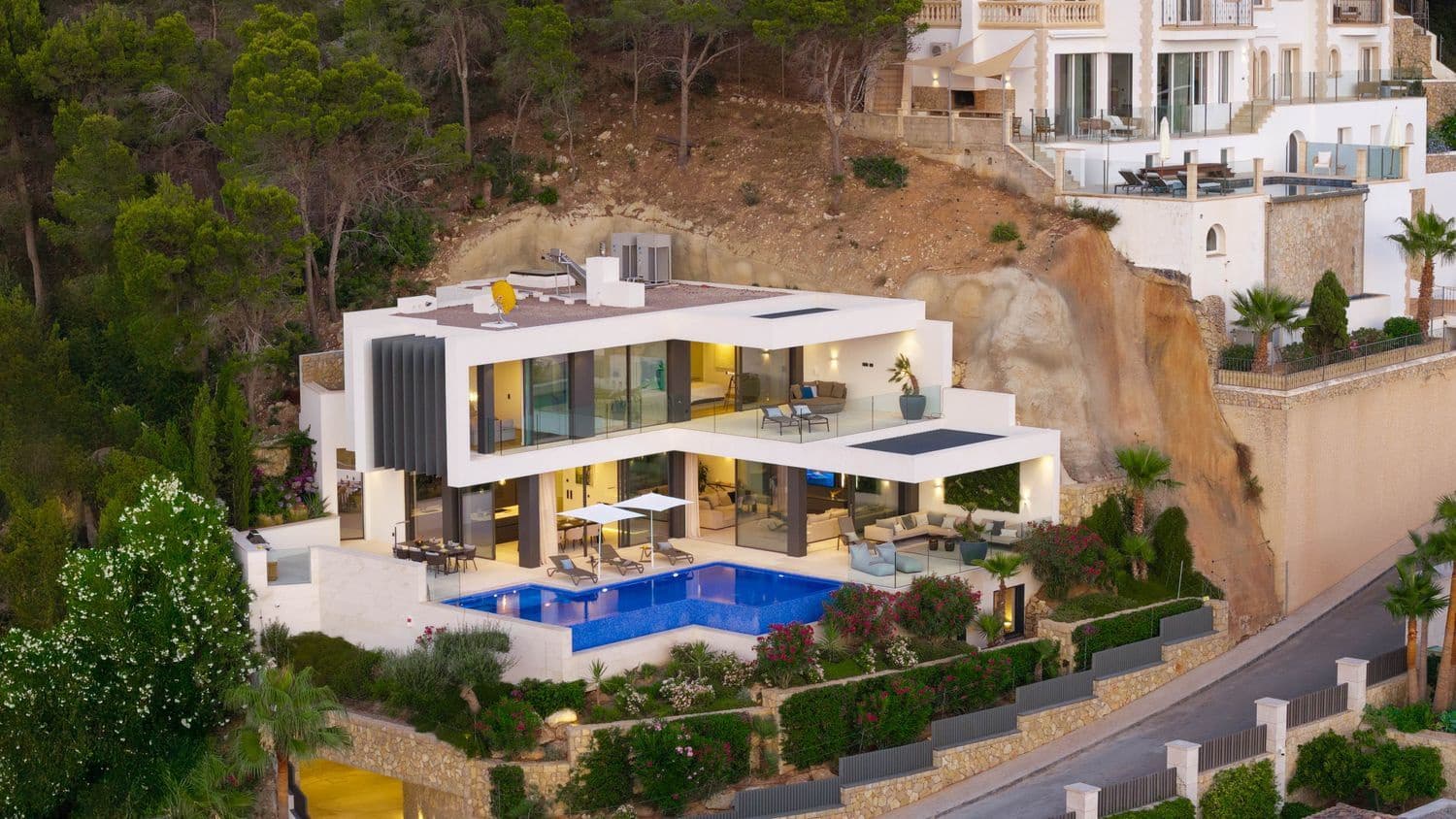 6 slaapkamer Villa te koop in Puerto de Andratx met zwembad - € 12.800.000 (Ref: 9156092)