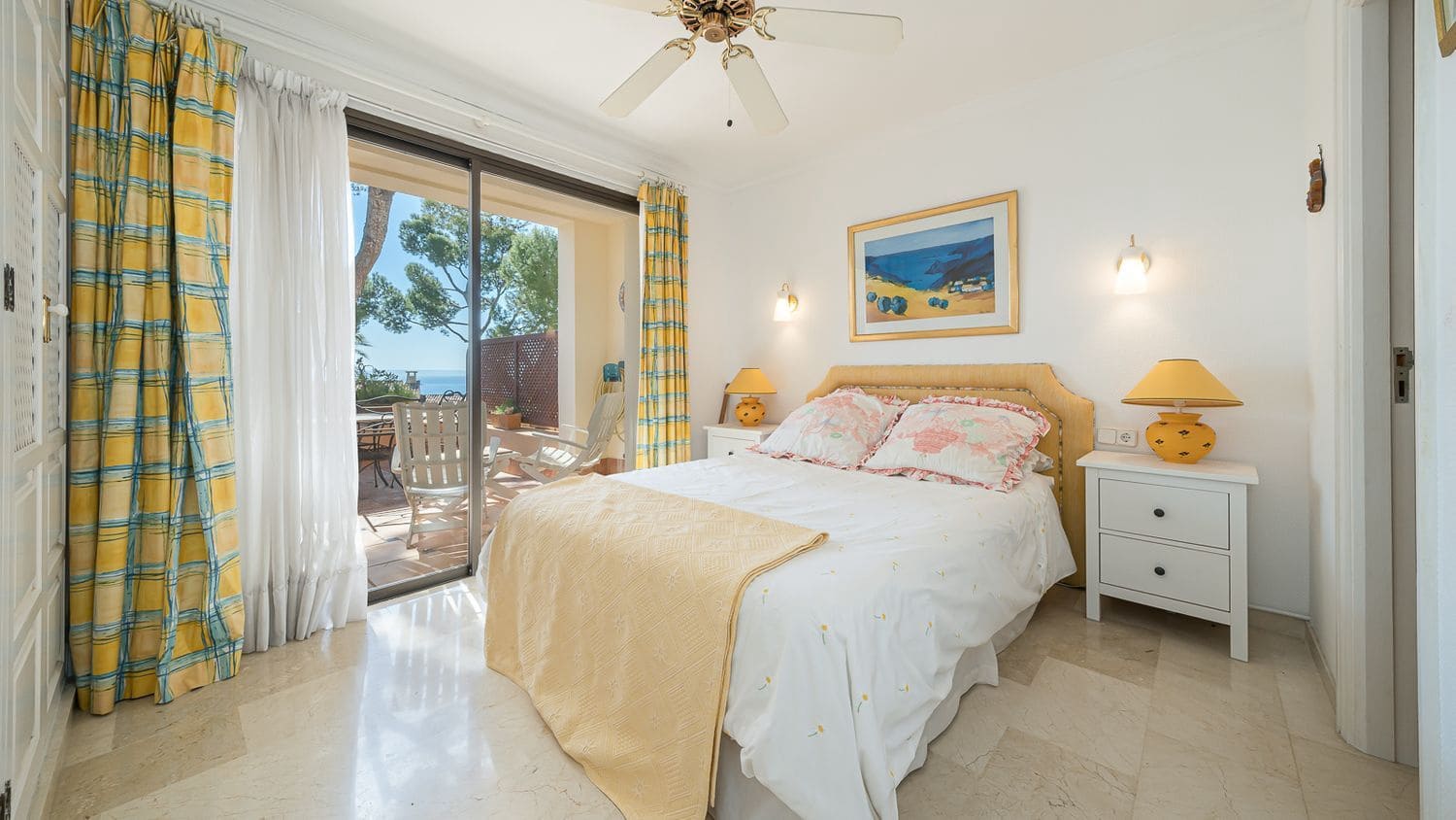 4 soveværelse Villa til salg i Illetas med swimmingpool - € 3.150.000 (Ref: 9165767)