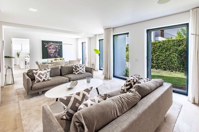 2 soverom Leilighet til salgs i Portals Nous, Calvià med svømmebasseng - € 2 700 000 (Ref: 9173282)