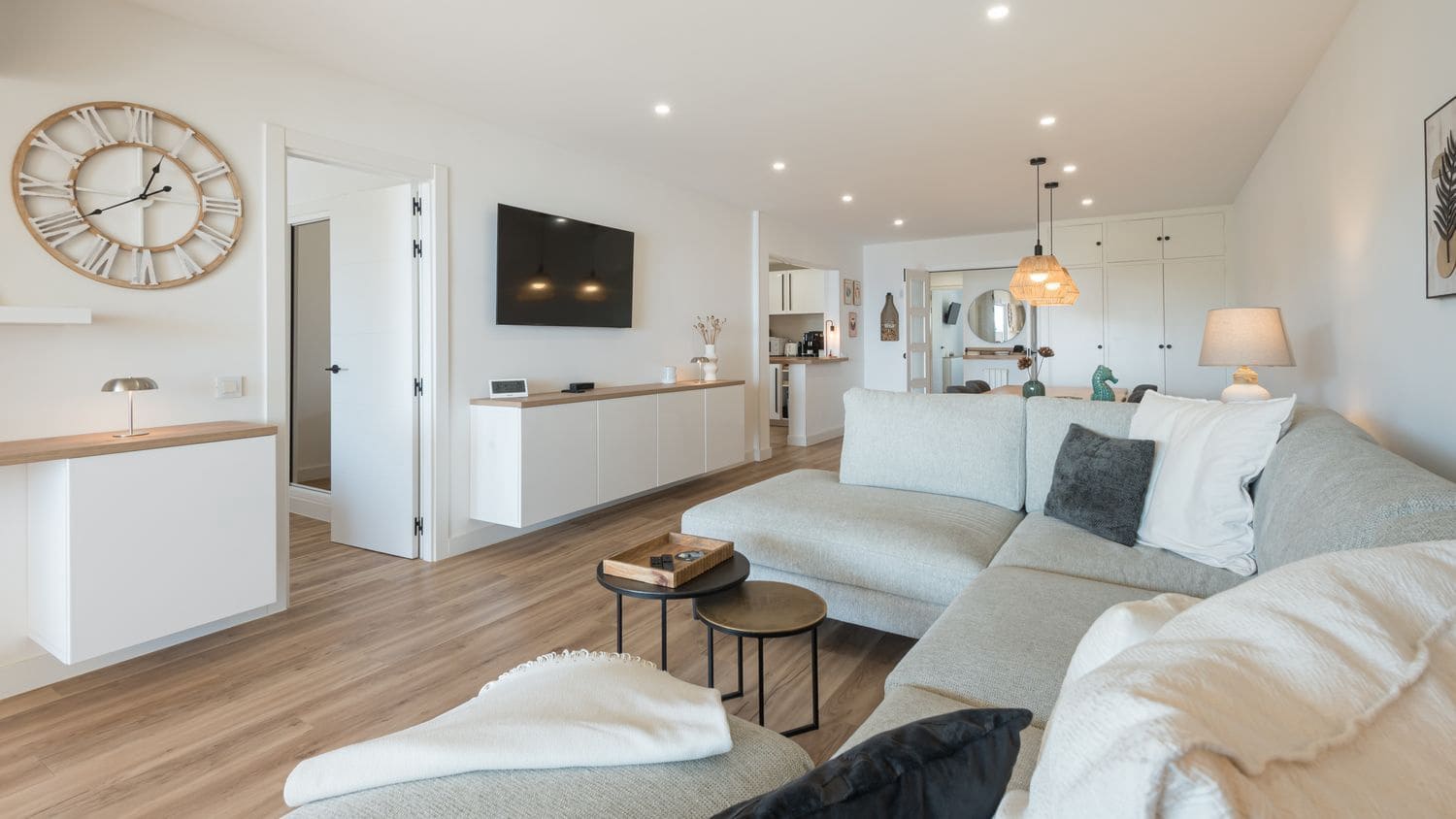 3 soveværelse Lejlighed til salg i Cala Vinyes / Cala Vinyas / Cala Vinas med swimmingpool - € 990.000 (Ref: 9188423)