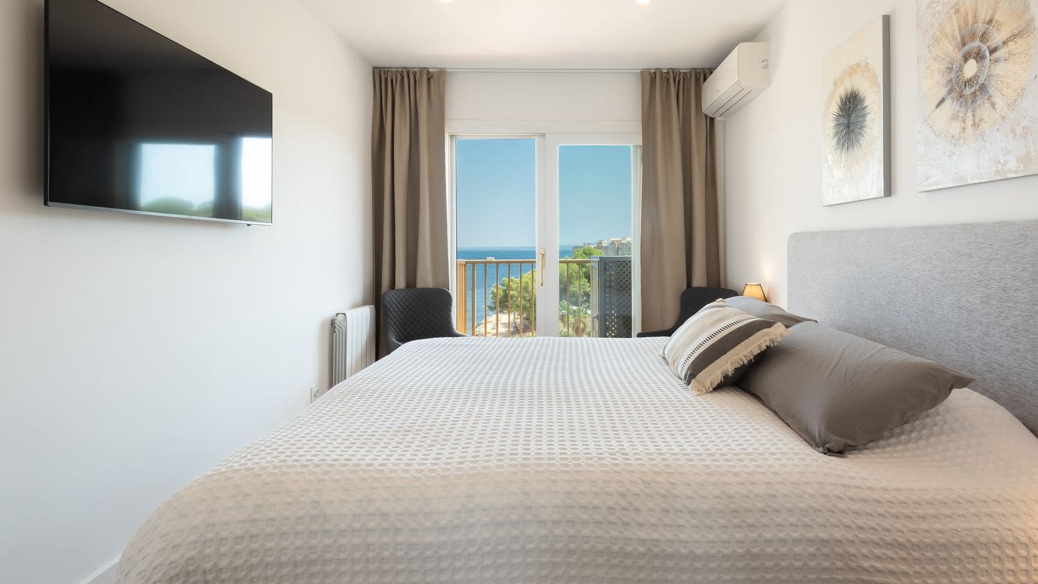 3 soveværelse Lejlighed til salg i Cala Vinyes / Cala Vinyas / Cala Vinas med swimmingpool - € 990.000 (Ref: 9188423)