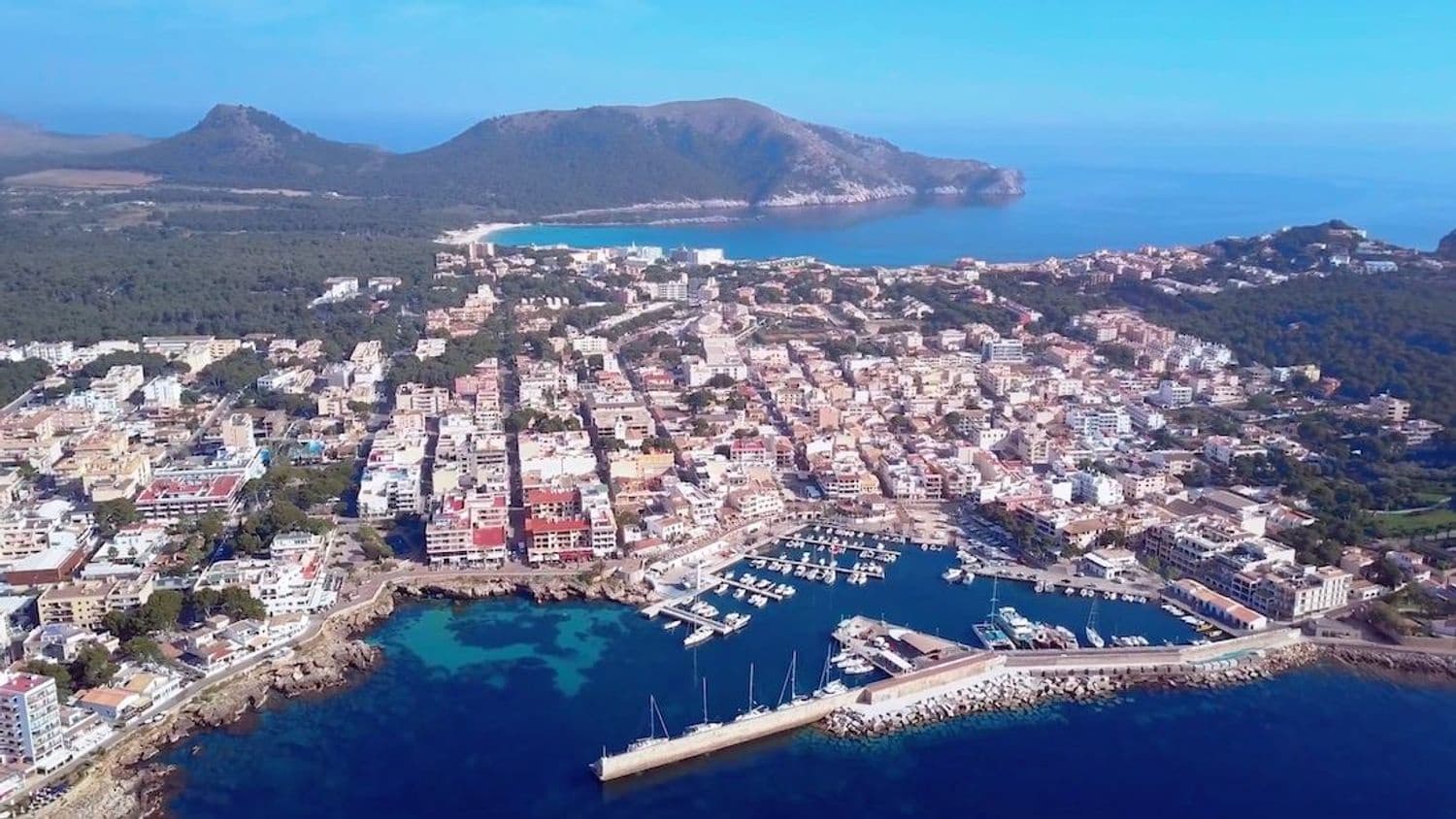 3 camera da letto Villa in vendita in Cala Ratjada con piscina - 947.000 € (Rif: 9189125)