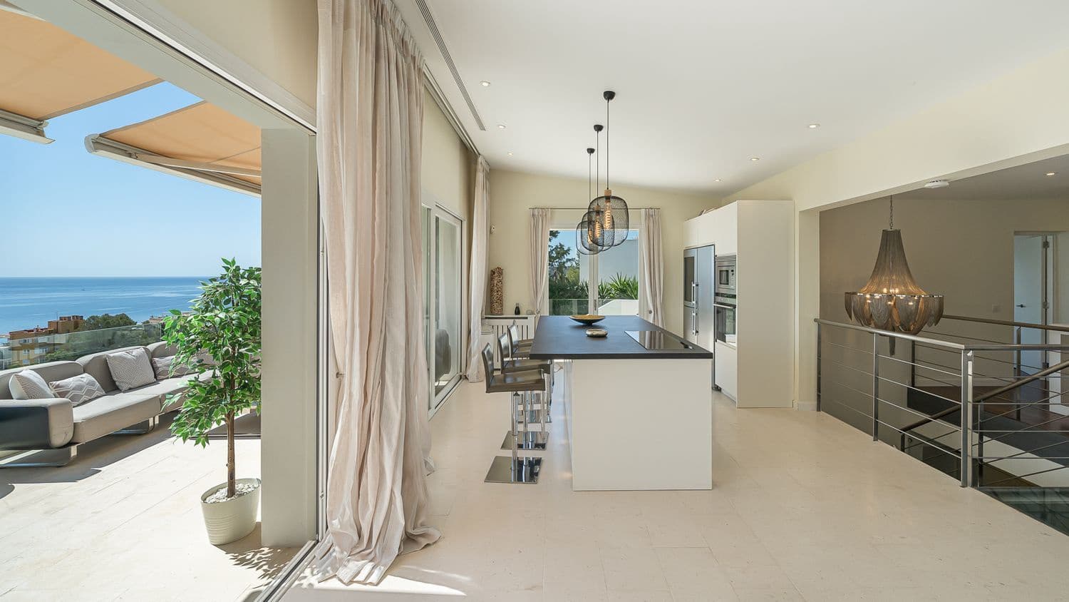 5 soveværelse Villa til salg i Palma de Mallorca med swimmingpool - € 2.995.000 (Ref: 9195534)