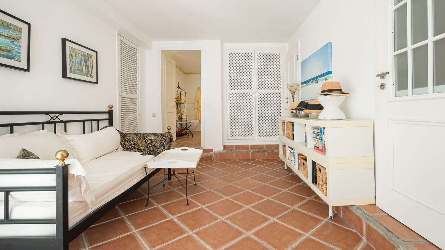 4 soveværelse Villa til salg i Costa de la Calma med swimmingpool - € 1.980.000 (Ref: 9230802)