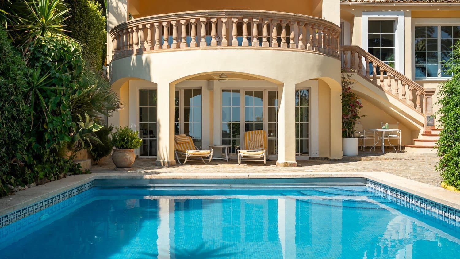 4 soveværelse Villa til salg i Costa de la Calma med swimmingpool - € 1.980.000 (Ref: 9230802)