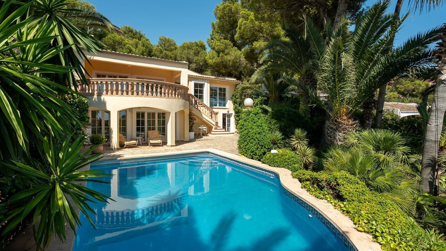 4 soveværelse Villa til salg i Costa de la Calma med swimmingpool - € 1.980.000 (Ref: 9230802)