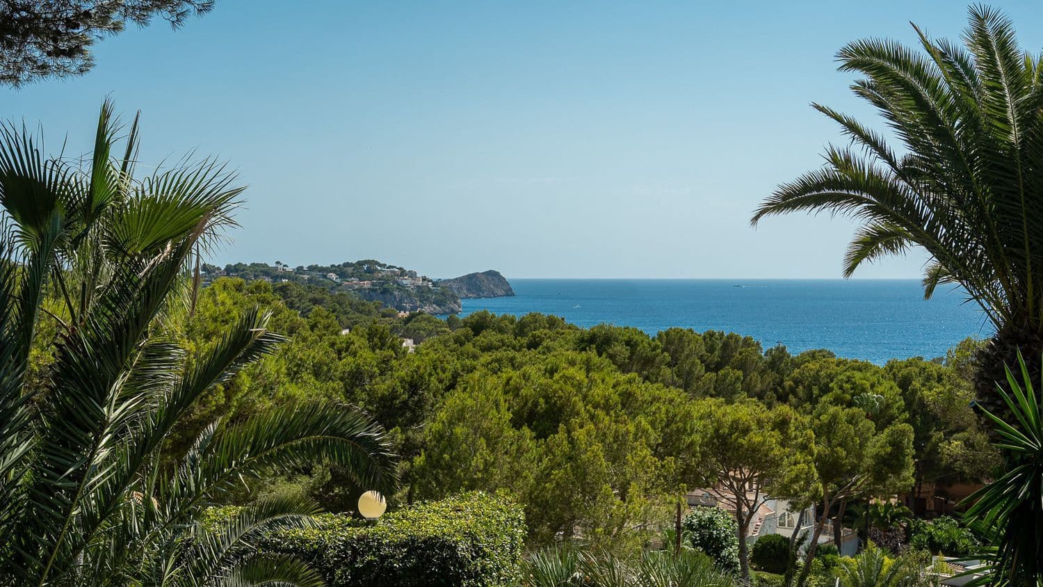 4 soveværelse Villa til salg i Costa de la Calma med swimmingpool - € 1.980.000 (Ref: 9230802)