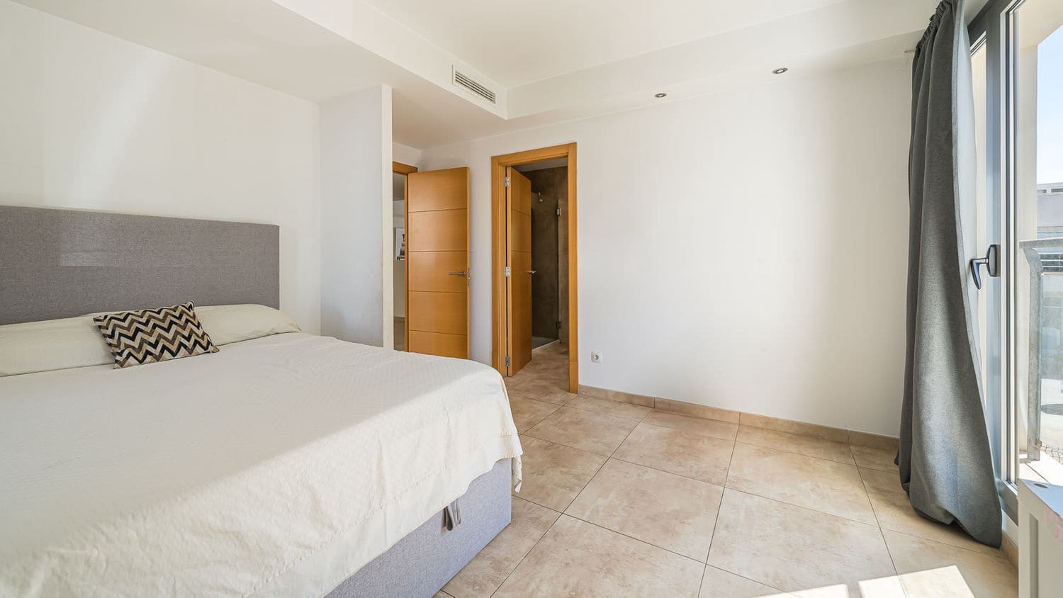 3 soverom Rekkehus til salgs i El Toro / Port Adriano med svømmebasseng - € 685 000 (Ref: 9248752)