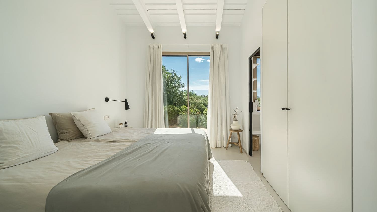 4 quarto Moradia para venda em Ses Salines com piscina - 3 590 000 € (Ref: 9265394)