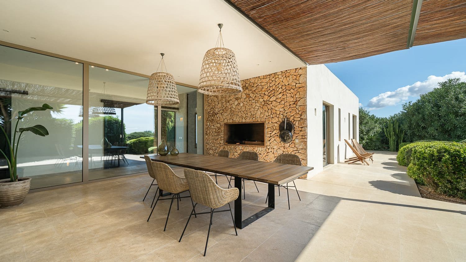 4 quarto Moradia para venda em Ses Salines com piscina - 3 590 000 € (Ref: 9265394)