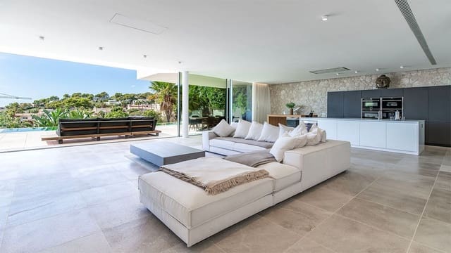 5 bedroom Villa for sale in Costa d'en Blanes, Calvià with pool - € 7,950,000 (Ref: 9296748)