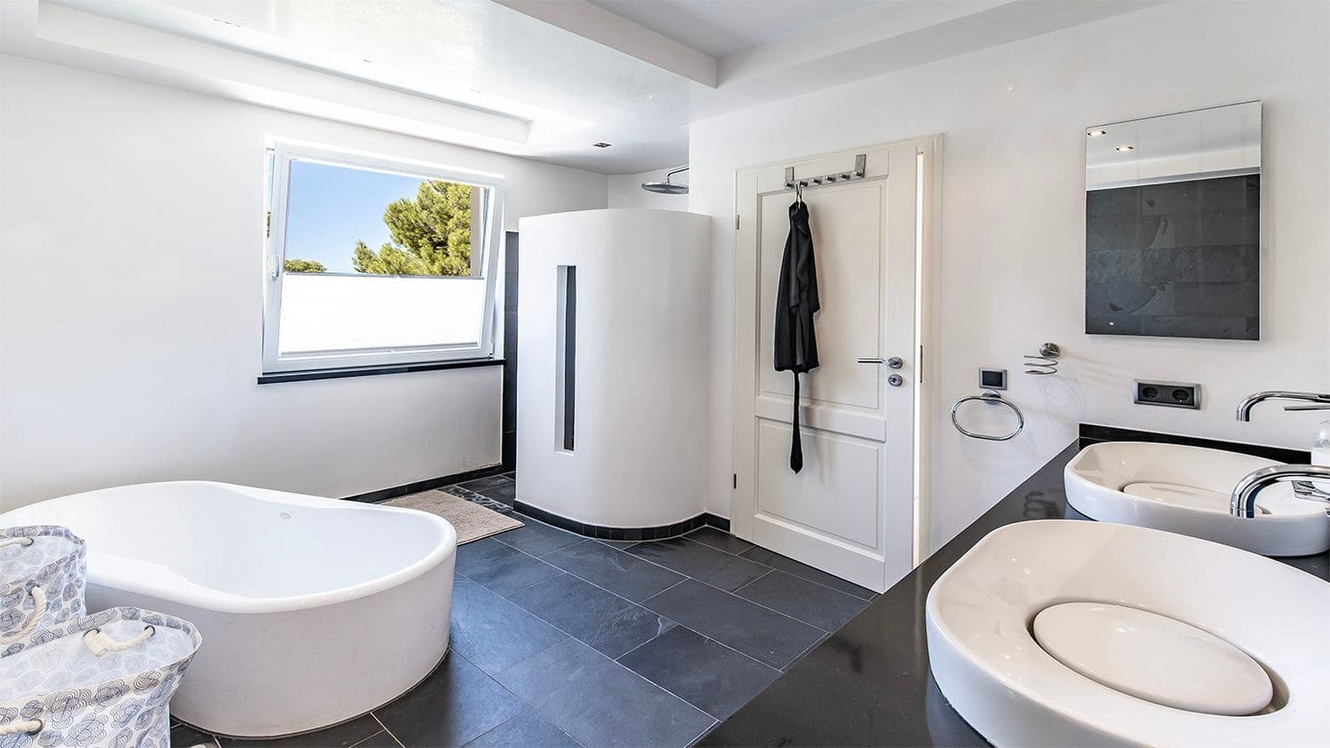 3 soverom Villa til salgs i Santa Ponsa med svømmebasseng - € 3 950 000 (Ref: 9309203)