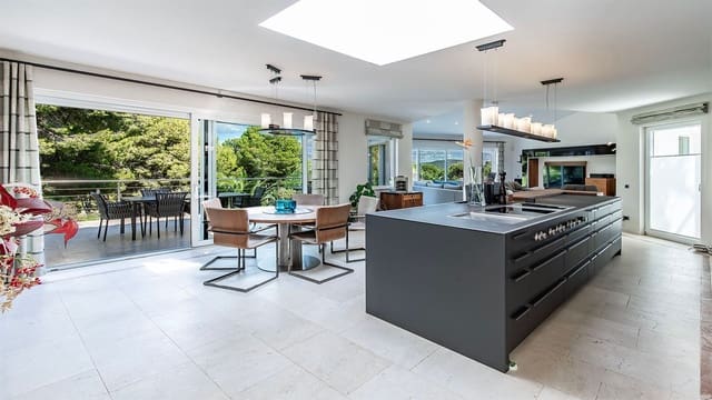 3 Zimmer Villa zu verkaufen in Santa Ponsa, Calvià mit Pool - 3.950.000 € (Ref: 9309203)