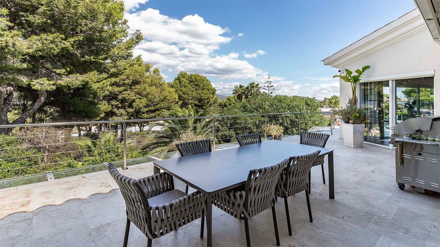 3 soverom Villa til salgs i Santa Ponsa med svømmebasseng - € 3 950 000 (Ref: 9309203)