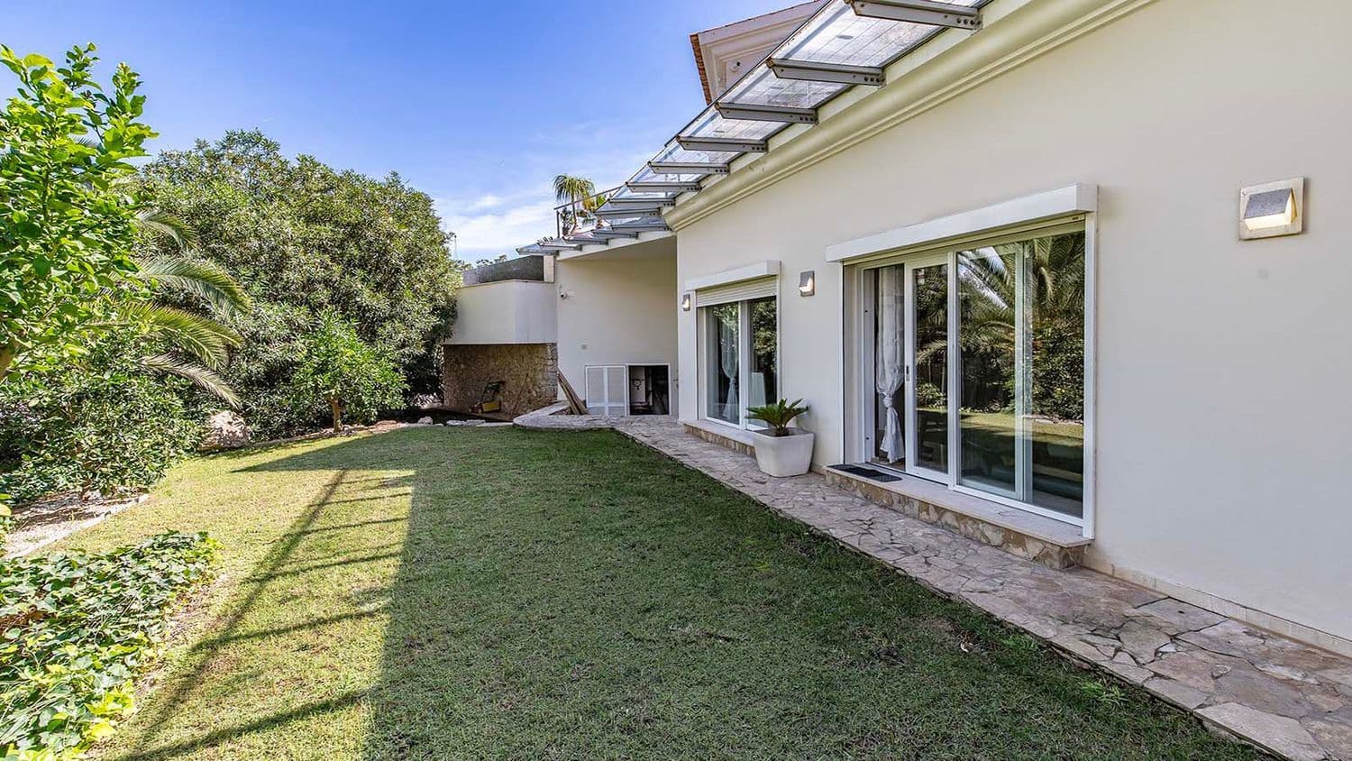 3 soverom Villa til salgs i Santa Ponsa med svømmebasseng - € 3 950 000 (Ref: 9309203)