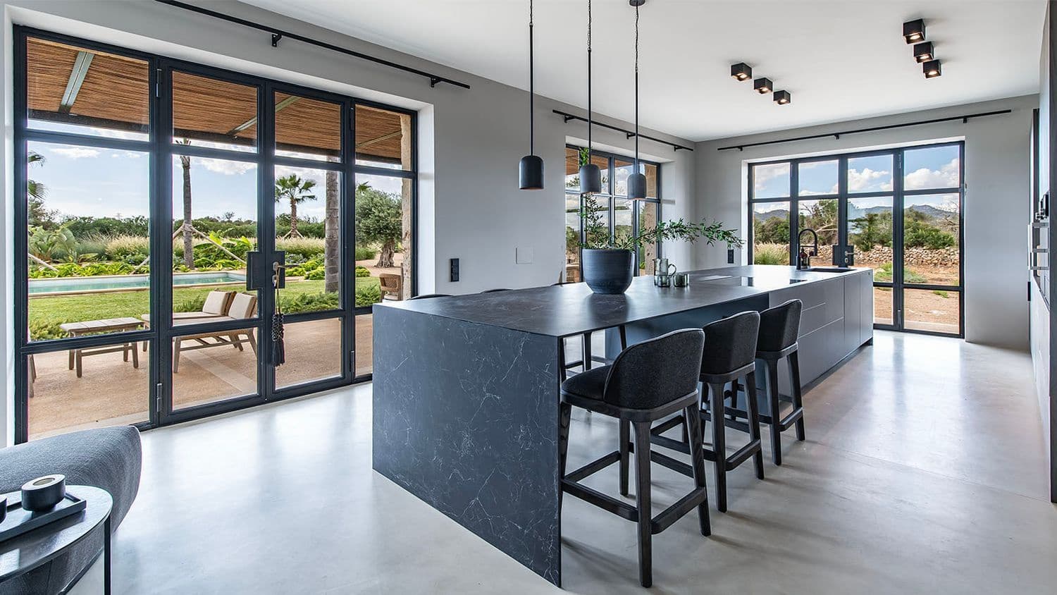 4 bedroom Villa for sale in Felanitx with pool - € 3,950,000 (Ref: 9309204)