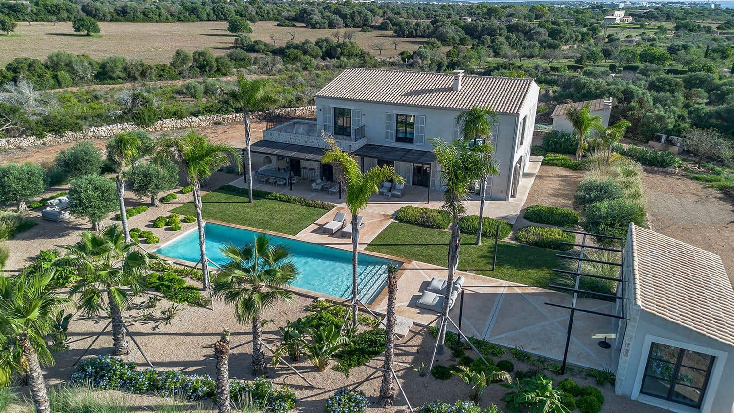 4 bedroom Villa for sale in Alqueria Blanca with pool - € 3,950,000 (Ref: 9309204)
