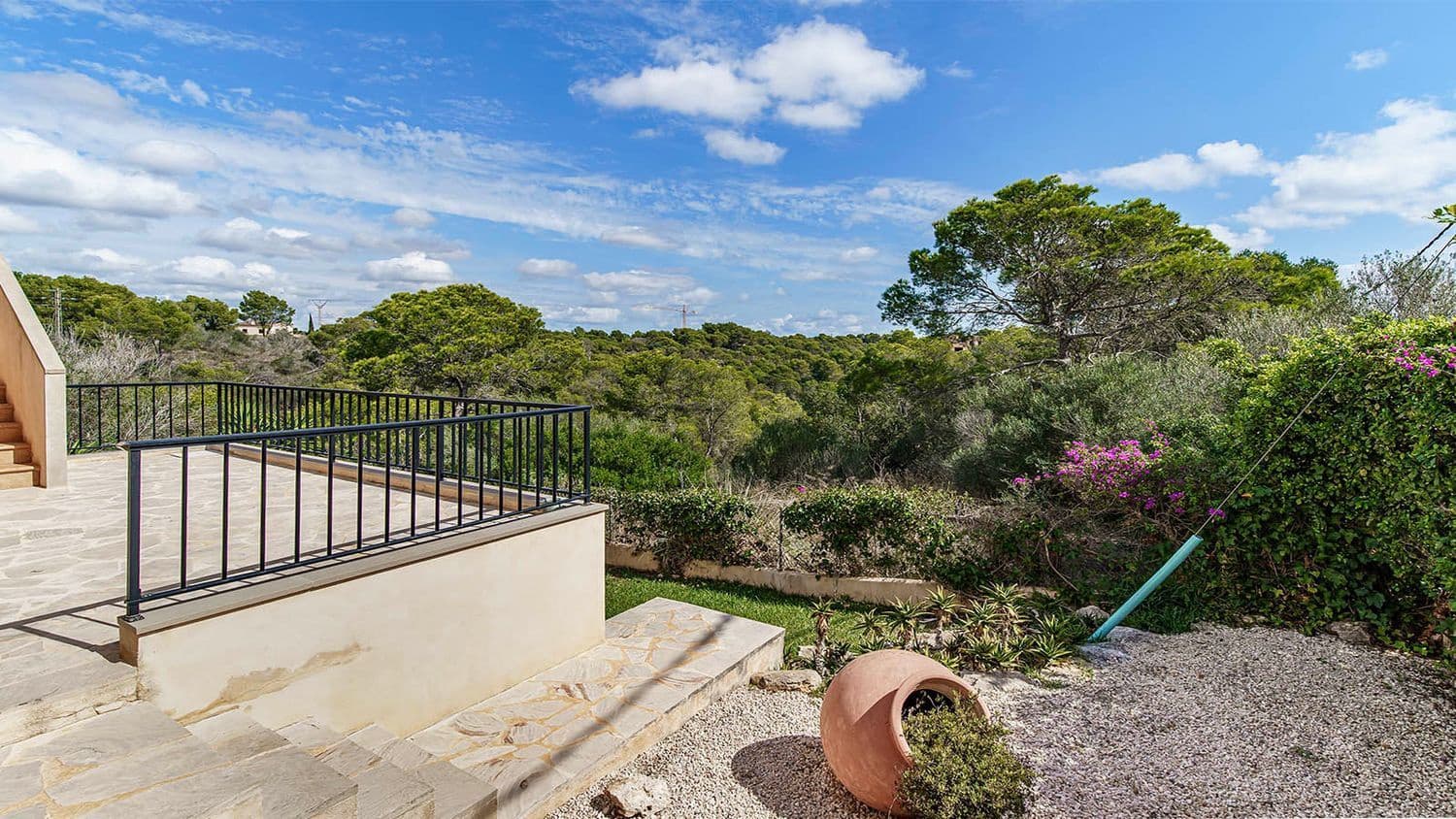 3 makuuhuone Huvila myytävänä paikassa Cala Santanyi mukana uima-altaan - 1 390 000 € (Ref: 9312645)