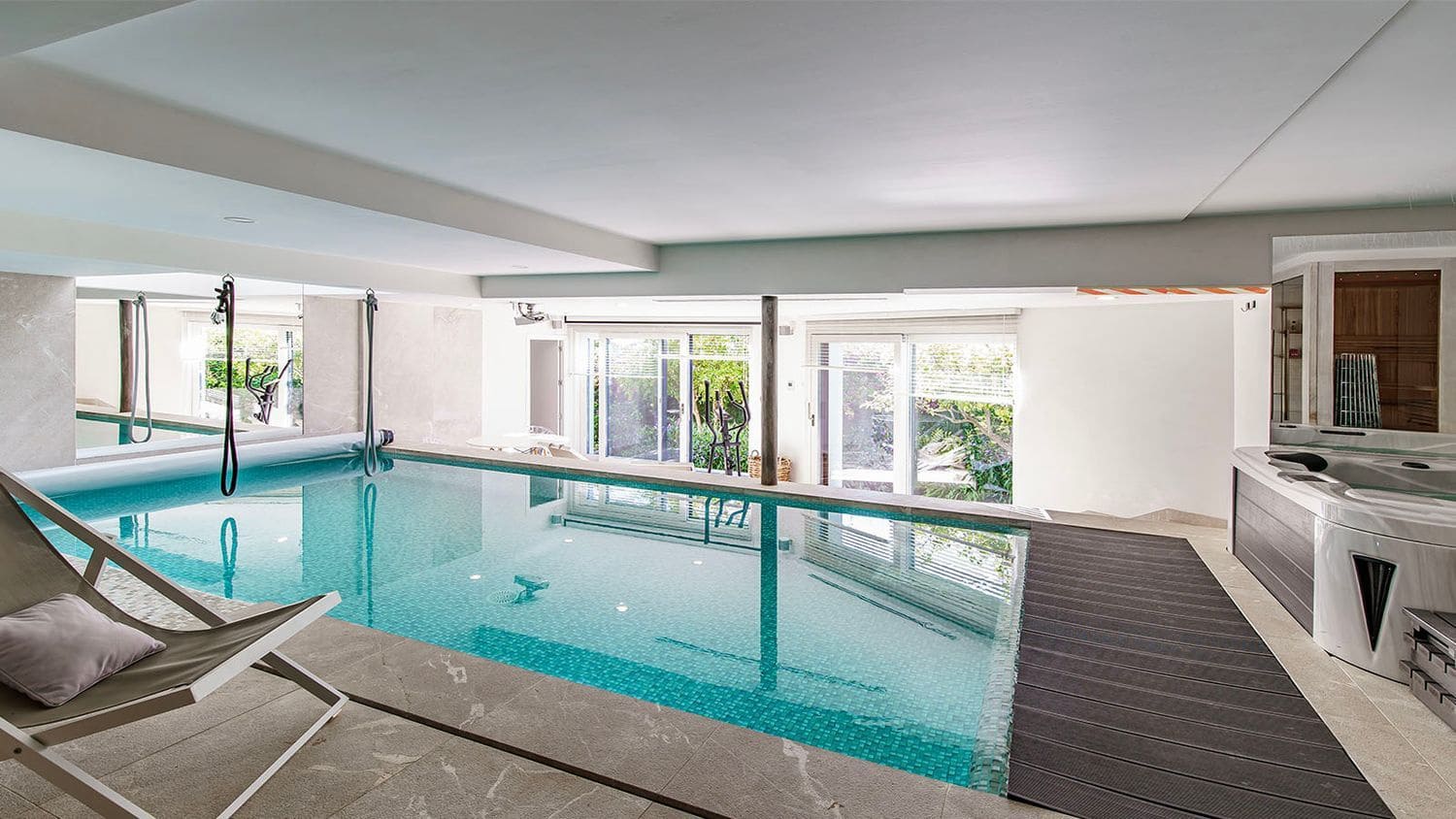 6 soverom Villa til salgs i Bendinat med svømmebasseng - € 11 900 000 (Ref: 9312646)