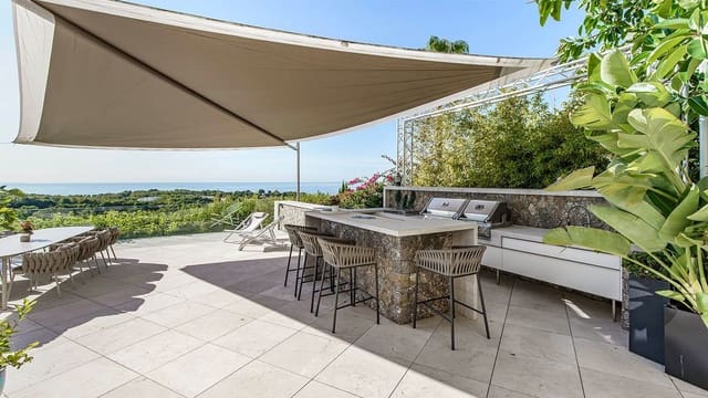 6 soverom Villa til salgs i Bendinat, Calvià med svømmebasseng - € 11 900 000 (Ref: 9312646)