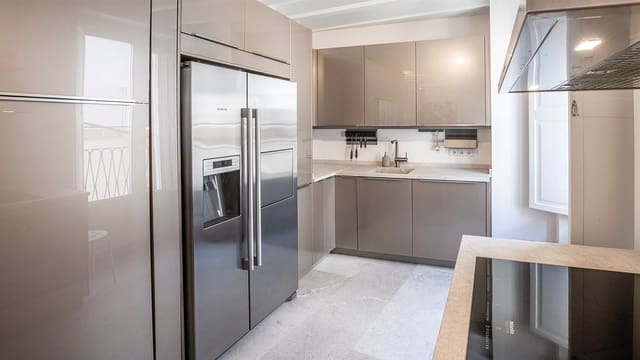 Apartamento de 2 habitaciones en Monti-Sion, Palma de Mallorca en venta - 1.640.000 € (Ref: 9324274)