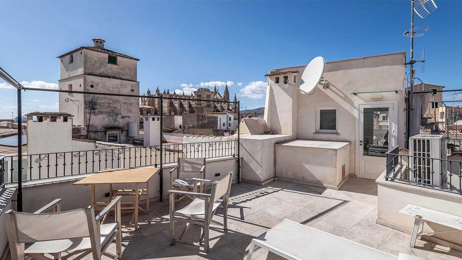 Apartamento de 2 habitaciones en Palma de Mallorca en venta - 1.640.000 € (Ref: 9324274)