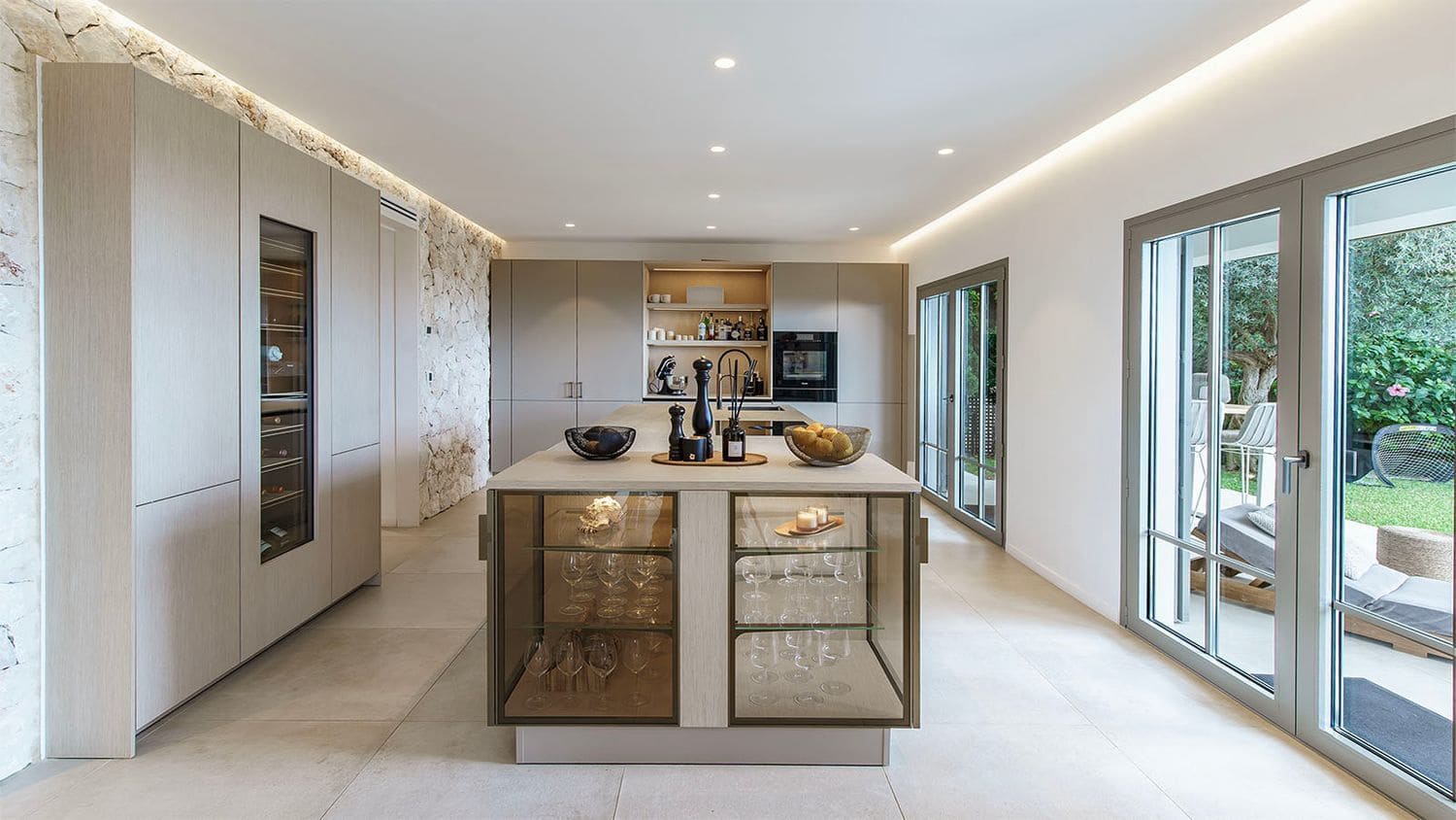 5 soverom Villa til salgs i Costa d'en Blanes med svømmebasseng - € 5 250 000 (Ref: 9343206)