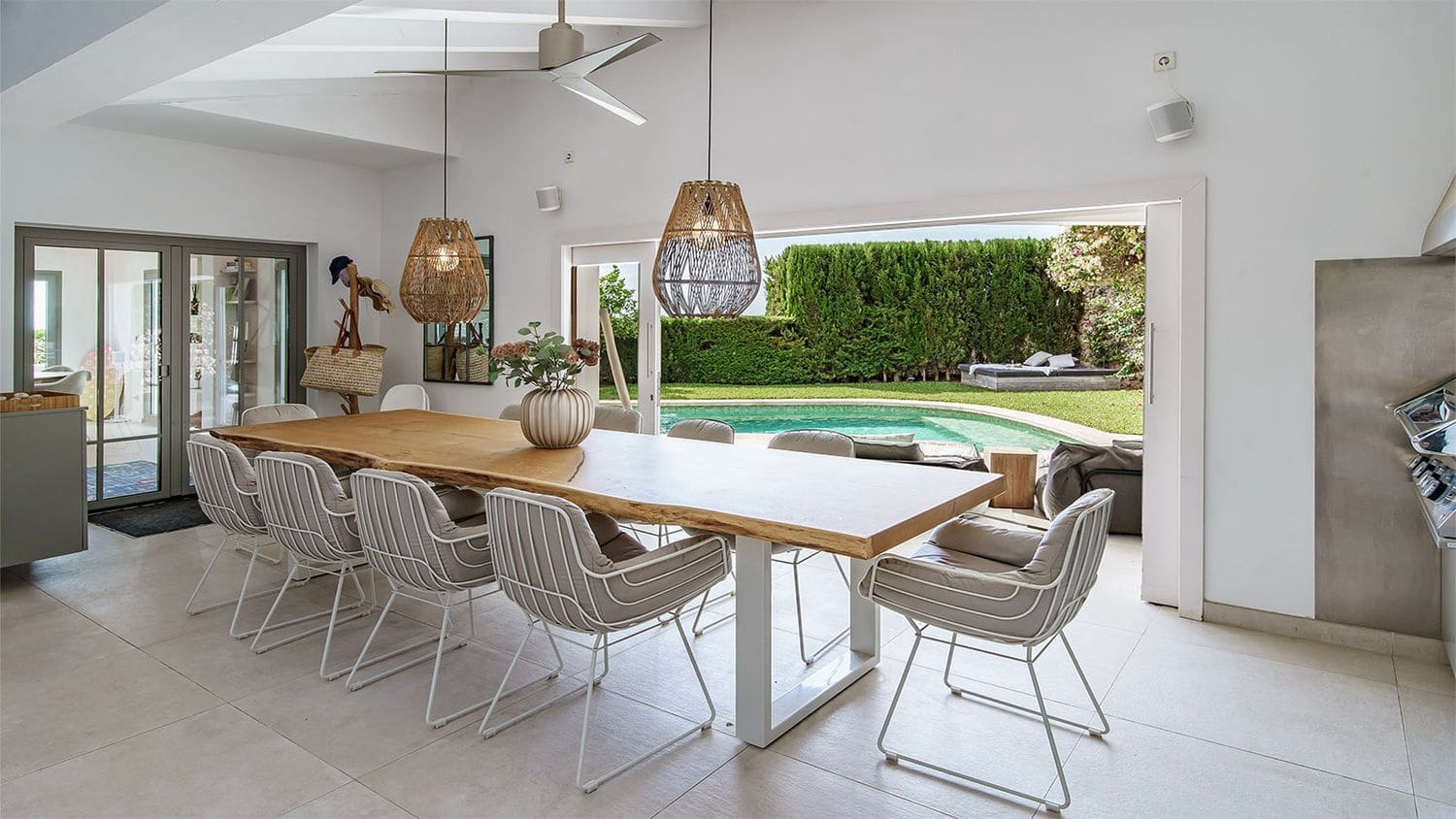 5 soverom Villa til salgs i Costa d'en Blanes med svømmebasseng - € 5 250 000 (Ref: 9343206)