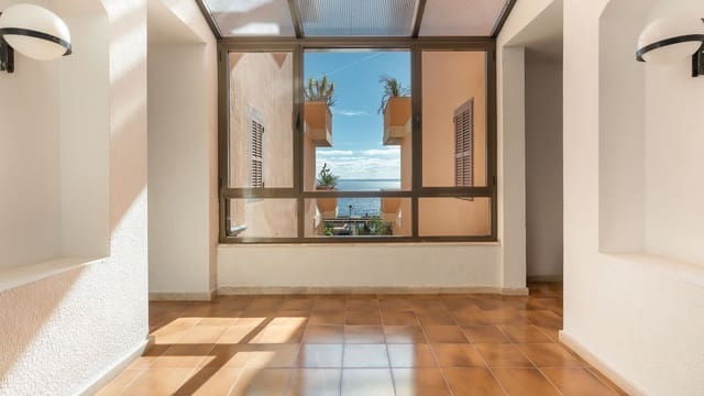 1 soveværelse Lejlighed til salg i Illetas, Calvià med swimmingpool - € 380.000 (Ref: 9357103)