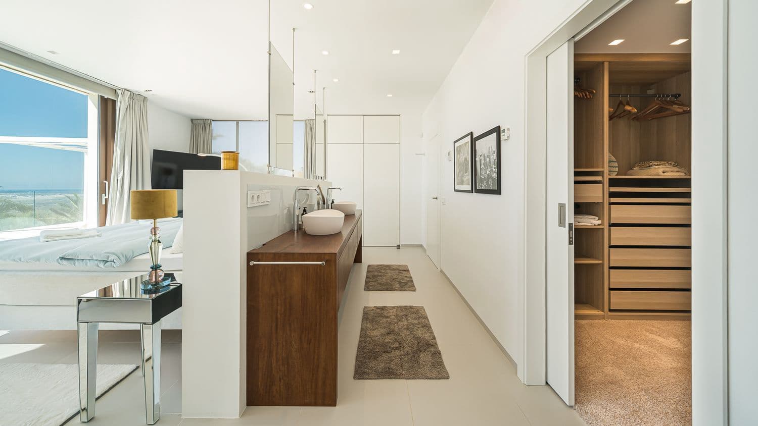 5 soveværelse Villa til salg i Son Ferriol med swimmingpool - € 4.495.000 (Ref: 9357104)