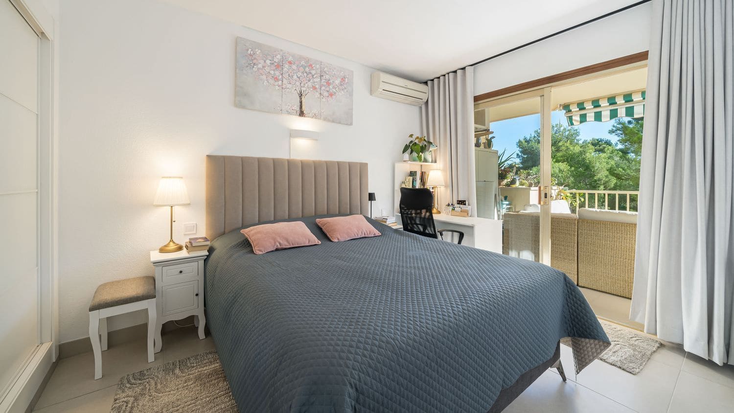 2 slaapkamer Appartement te koop in Cala Vinyes / Cala Vinyas / Cala Vinas met zwembad - € 650.000 (Ref: 9357106)